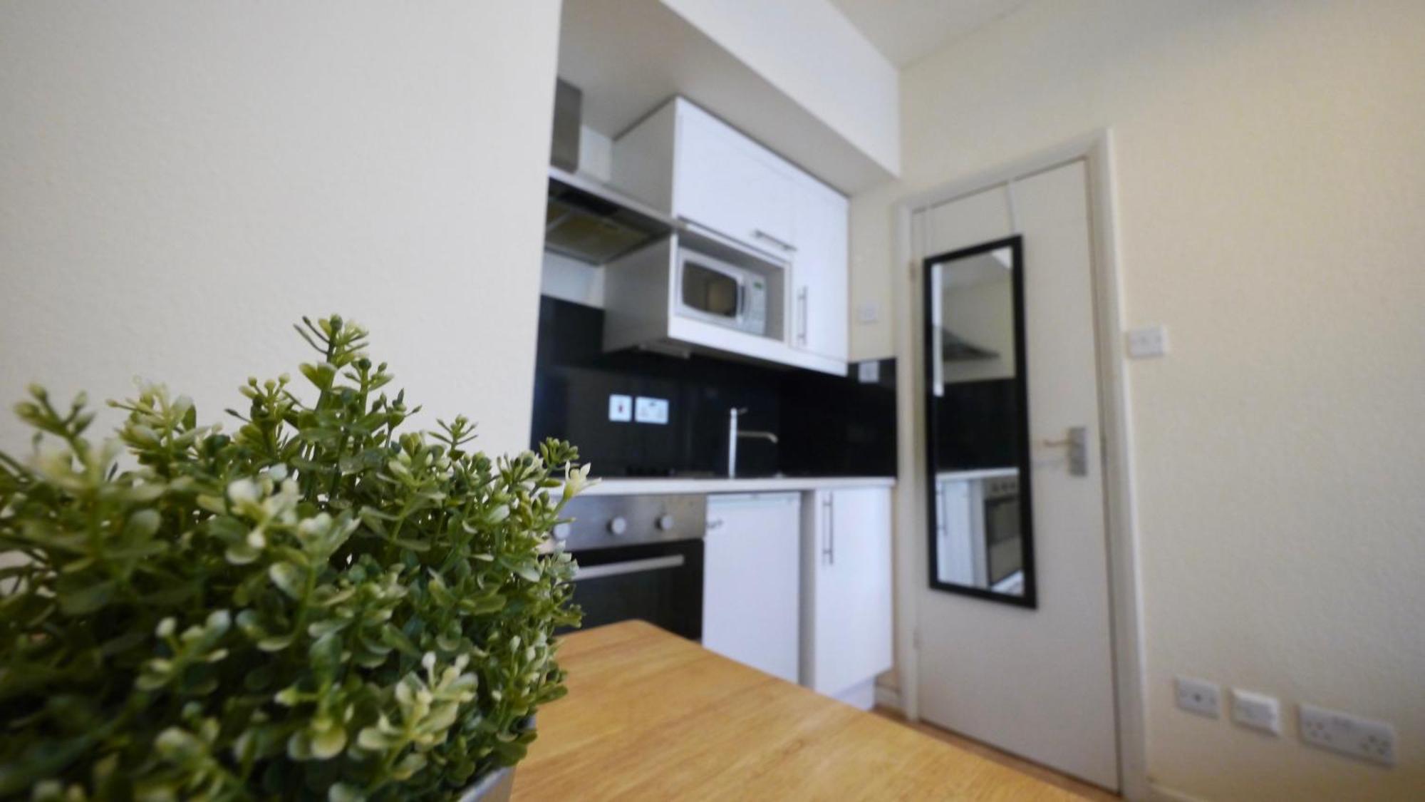 Studio 20 Ash Aparthotel London Bagian luar foto