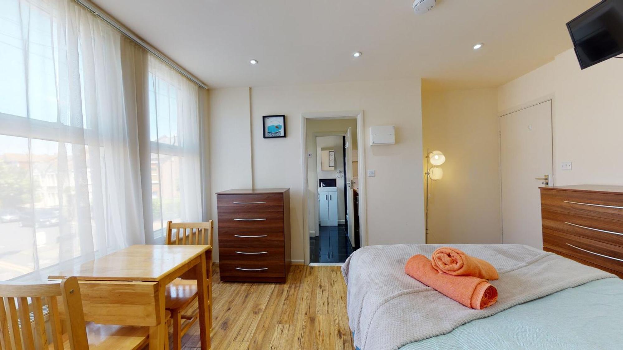 Studio 20 Ash Aparthotel London Bagian luar foto
