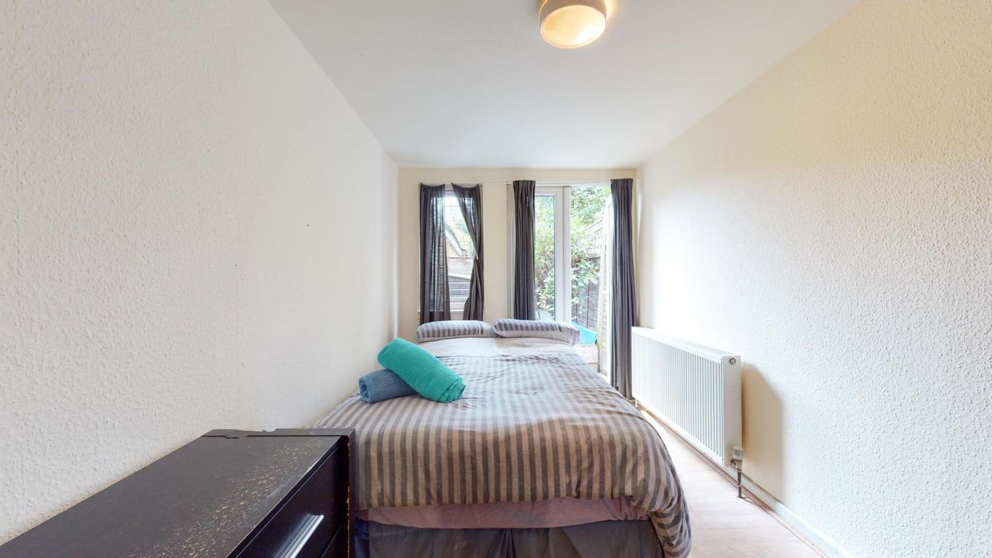 Studio 20 Ash Aparthotel London Bagian luar foto