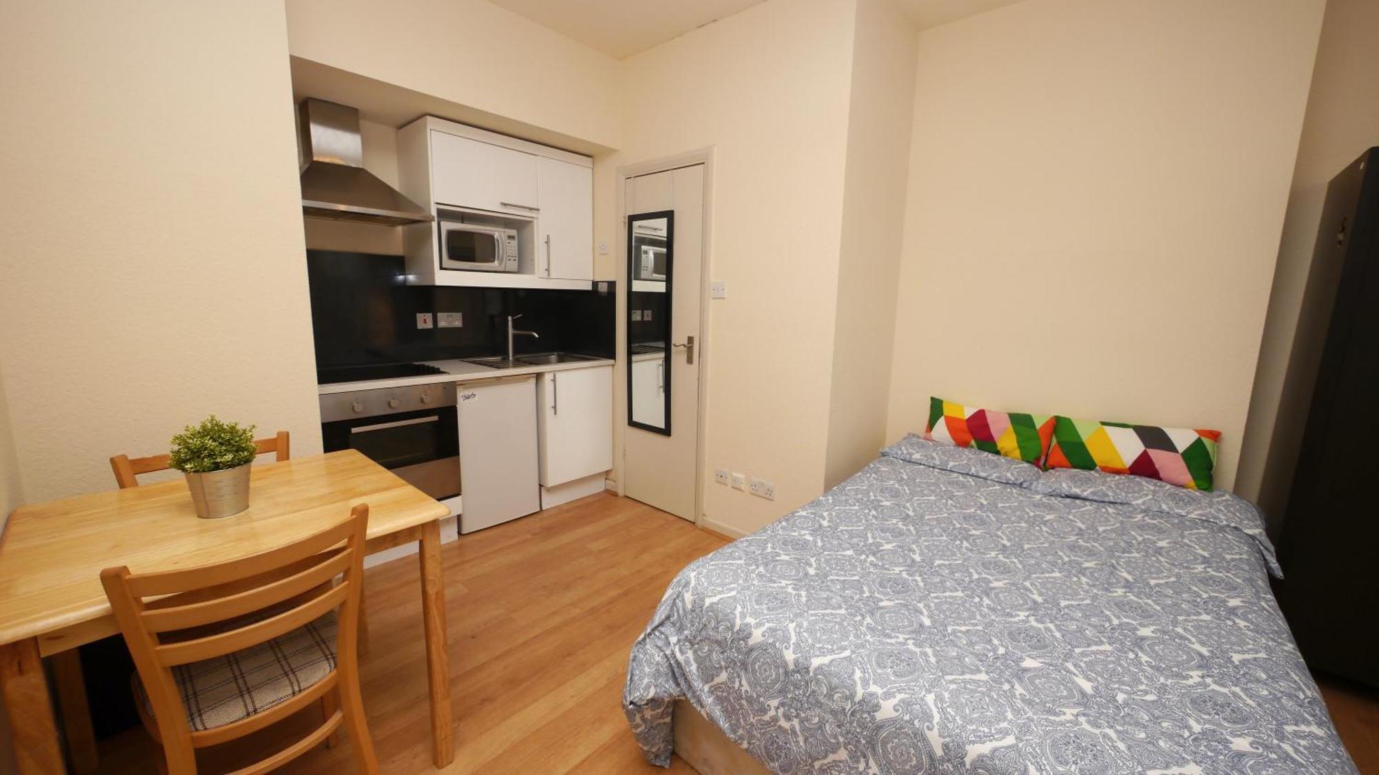 Studio 20 Ash Aparthotel London Bagian luar foto