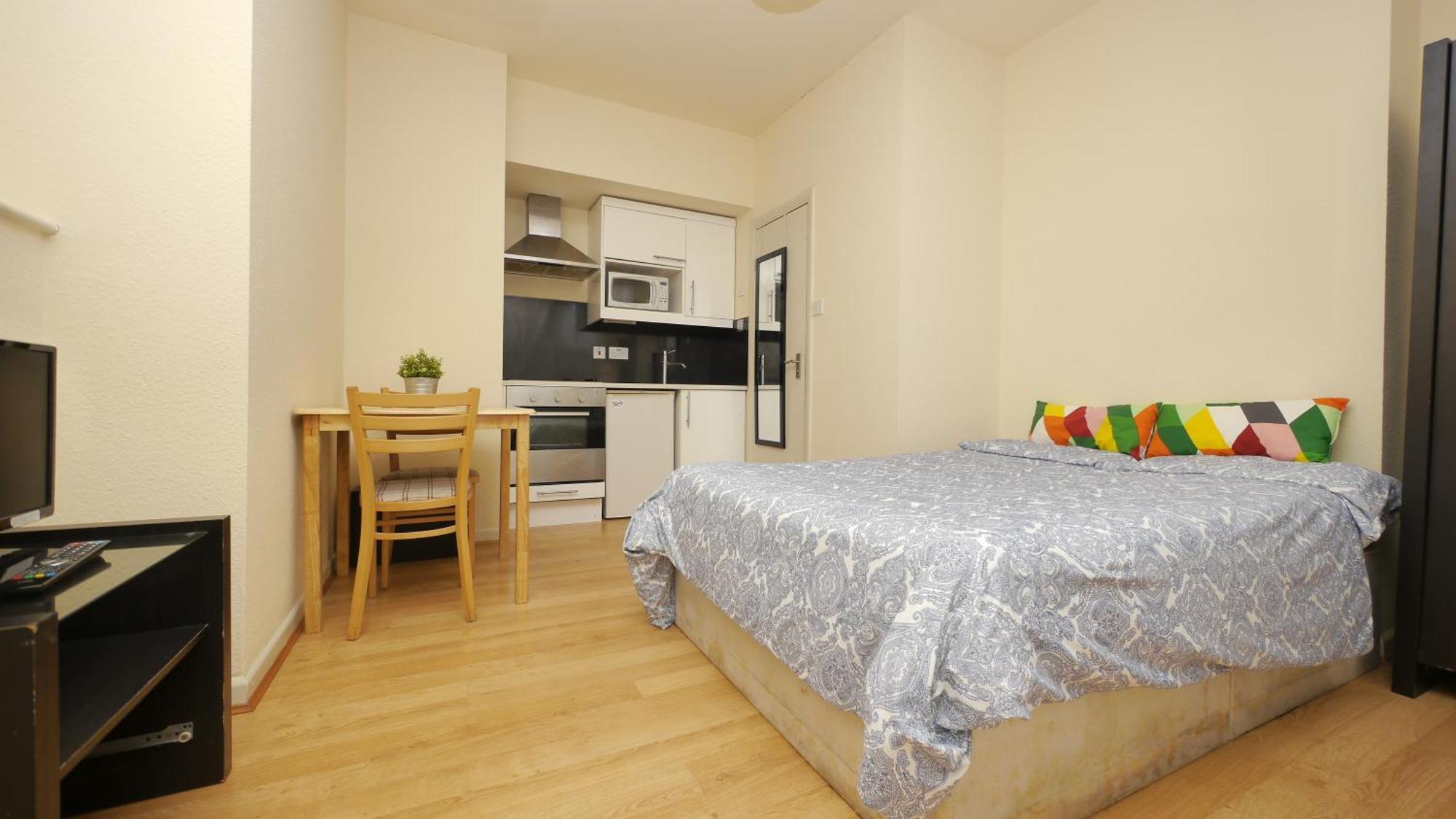 Studio 20 Ash Aparthotel London Bagian luar foto