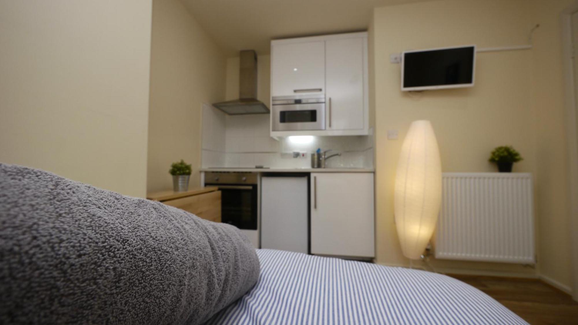 Studio 20 Ash Aparthotel London Bagian luar foto