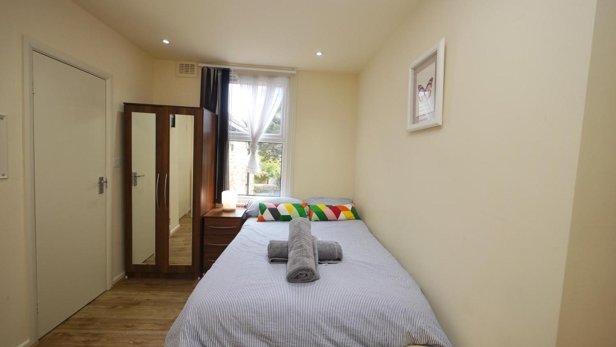 Studio 20 Ash Aparthotel London Bagian luar foto